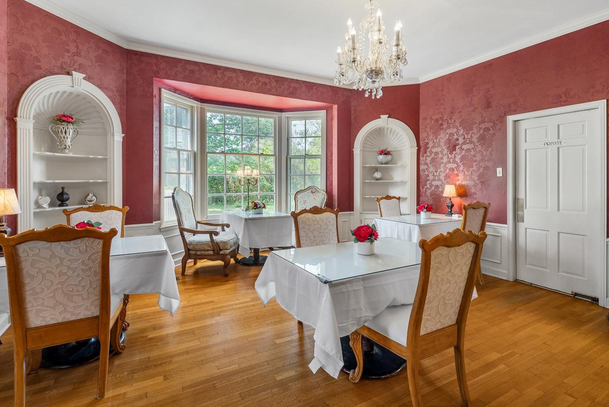 Beland Mansion-Royal Crown Suite! Fort Smith Extérieur photo